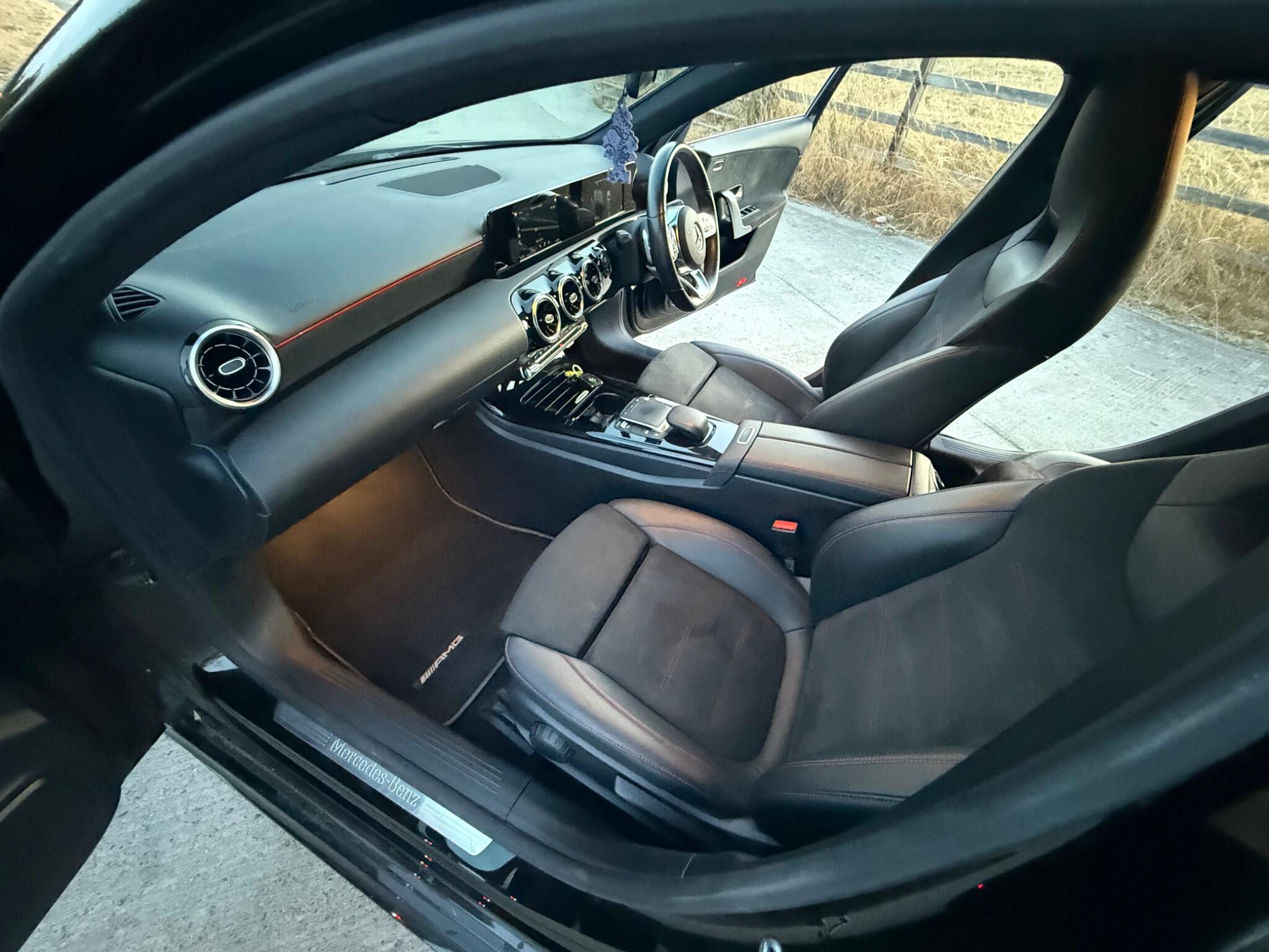 Mercedes-Benz A Class 2.0 A250 AMG Line 7G-DCT Euro 6 (s/s) 5dr — photo 118 of 120
